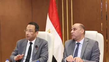 وزير الاتصالات