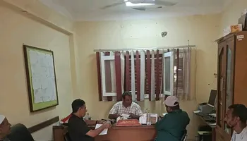 اللقاء 
