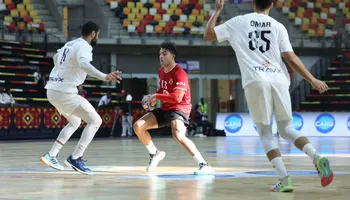 يد الأهلي والزمالك 