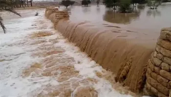  مخرات السيول