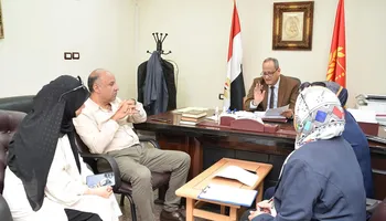 تعليم بورسعيد يبحث إعادة توزيع الأخصائيين الاجتماعيين والنفسيين لتحقيق التوازن في احتياجات المدارس
