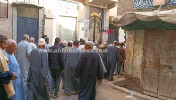 جانب من تشييع الجثمان 