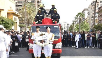 جنازة عسكرية مهيبة  للنقيب أحمد النشار بحضور القيادات الأمنية والعسكرية والتنفيذية وأبناء بورسعيد 