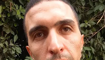 شقيق المضيفة عزه رمزي