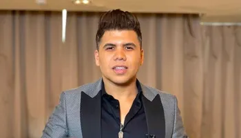 عمر كمال 
