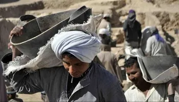 قانون تنظيم العمالة 