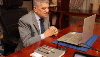 قناة السويس 