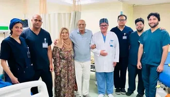  محافظ بورسعيد يشيد بنجاح الفريق الطبي بمستشفى السلام في إنقاذ حياة مريض مسن من جلطة قلبية حادة 