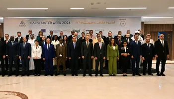 محافظ قنا