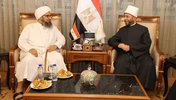 وزير الأوقاف والحبيب علي الجفري