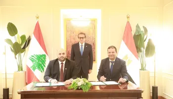 وزير الصحة ونظيره اللبناني يشهدان توقيع مذكرة تفاهم