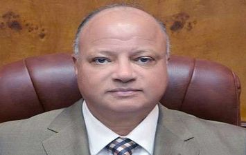 بالصور| جولة مفاجئة لمدير أمن القاهرة للخدمات الأمنية أعلى ك
