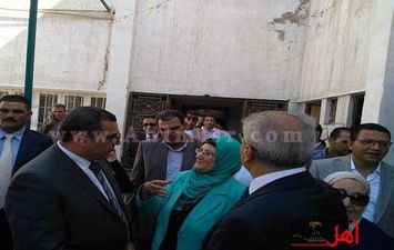 محافظ الفيوم يزور المرضي والأيتام فى أول أيام العيد&lrm;