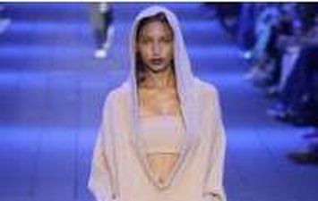 موضة DKNY