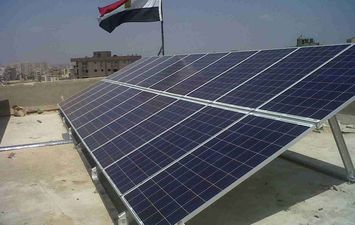 محطات كهربائية تعملا بالطاقة الشمسية