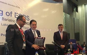 الدكتور أحمد عماد الدين وزير الصحة والسكان