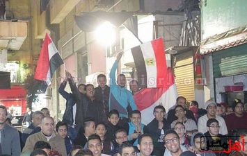 فرحة الجماهير المصرية بهدف كهربا في مرمى المغرب