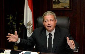 المهندس خالد عبد العزيز وزير الشباب والرياضة