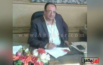  الدكتور مصطفي خليل مدير إدارة طامية التعليمية بمحافظة الفيو