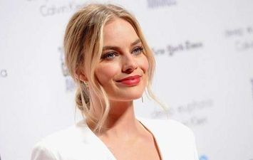 "إيفا مينديز"