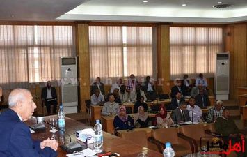  الهوكى الأرضى 