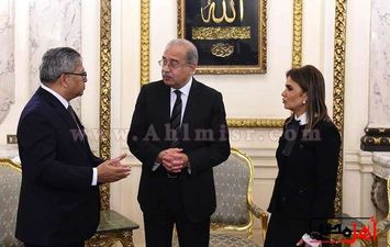  المهندس شريف إسماعيل  مع سفير اندونيسيا بالقاهرة