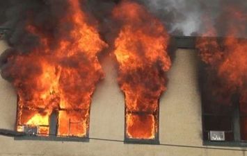 حريق هائل داخل شقة سكنية بوسط القاهرة