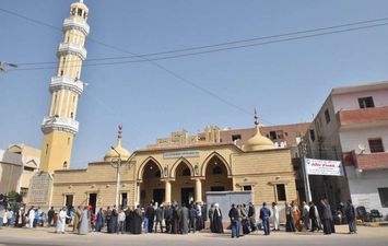 محافظ أسيوط يفتتح مسجد الشيخ زناتي بأبنوب