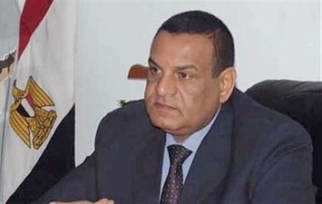 اللواء هشام آمنة محافظ البحيرة