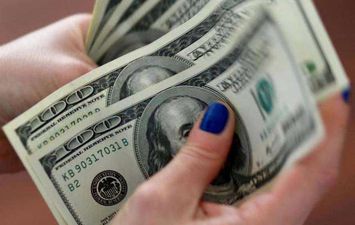 تراجع الدولار