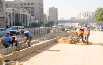 محافظ القاهرة يتفقد أعمال تطوير محور جسر السويس 