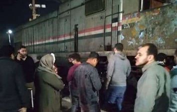 خروج قطار عن القضبان بمحطة السنطة في الغربية