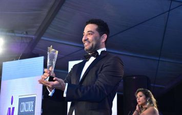 تكريم عمرو سعد