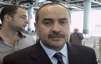 محمد منار عنبة وزير الطيران المدنى الجديد