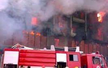 اندلاع حريق ضخم بمدرسة إعدادية بنجع حمادي في قنا
