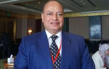 الدكتور محمد علي عز العرب، أستاذ الكبد ومؤسس وحدة أورام الكب