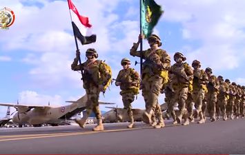 قوات الوحدة 999 صاعقة في مناورة قادر 