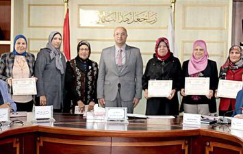 تكريم 5 سيدات ببني سويف 