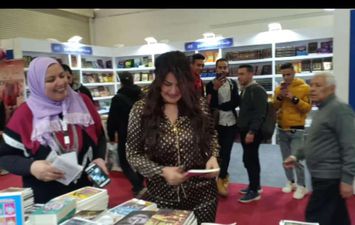 سما المصري في معرض الكتاب