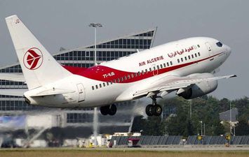  46 شركة طيران أجنبية تعلق رحلاتها إلى الصين 
