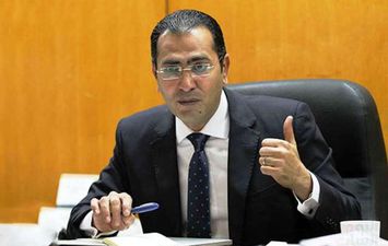 أيمن حسام الدين ـ مساعد وزير التموين