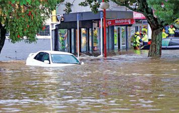 إجلاء مئات الأشخاص بسبب الفيضانات في نيوزيلندا