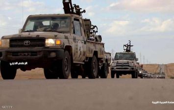 الجيش الليبي يخوض حربا ضد الإرهاب (GETTY)