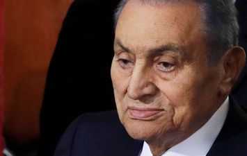الرئيس الراحل حسني مبارك (REUTERS )