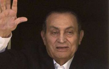 الرئيس الراحل مبارك 