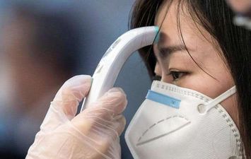 اليابان تؤكد إصابة 10 أشخاص بفيروس كورونا على متن سفينة سياحية