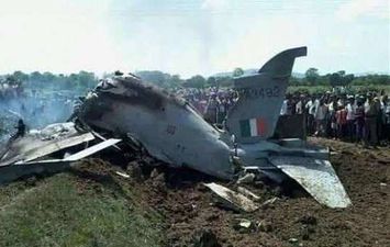 تحطم طائرة البحرية الهندية  