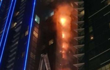  حريق هائل ببرج "دجي" في دوبي