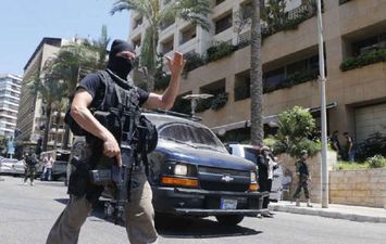 رجل أمن في لبنان (Reuters )