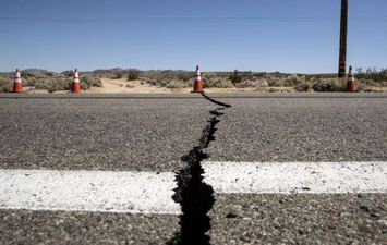 زلزال يضرب مجددا شمال غربي إيرا ن